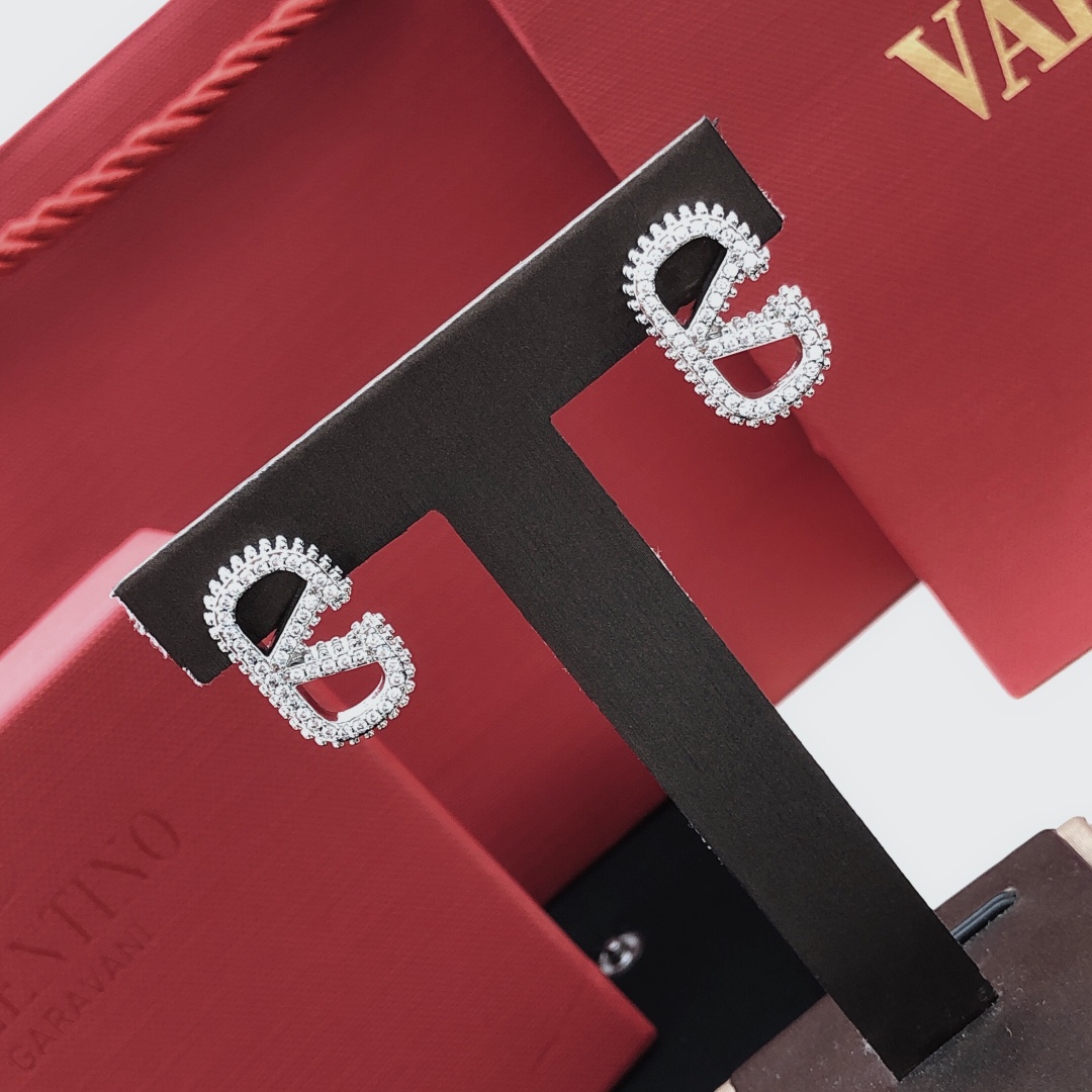 Valentino earring 11lyh38